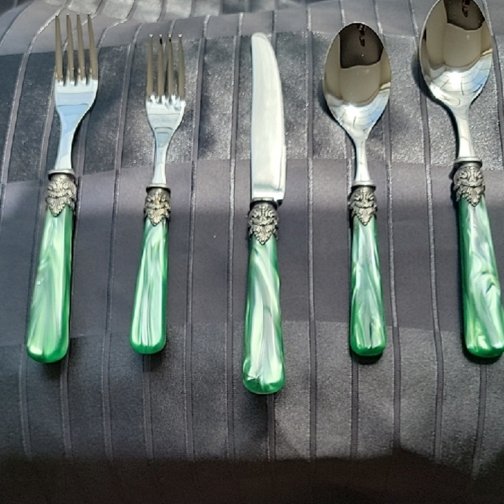 Neiman Marcus Pearl Green Silverware Set